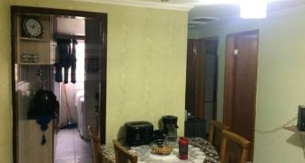 Apartamento com 2 dormitórios REF-1801